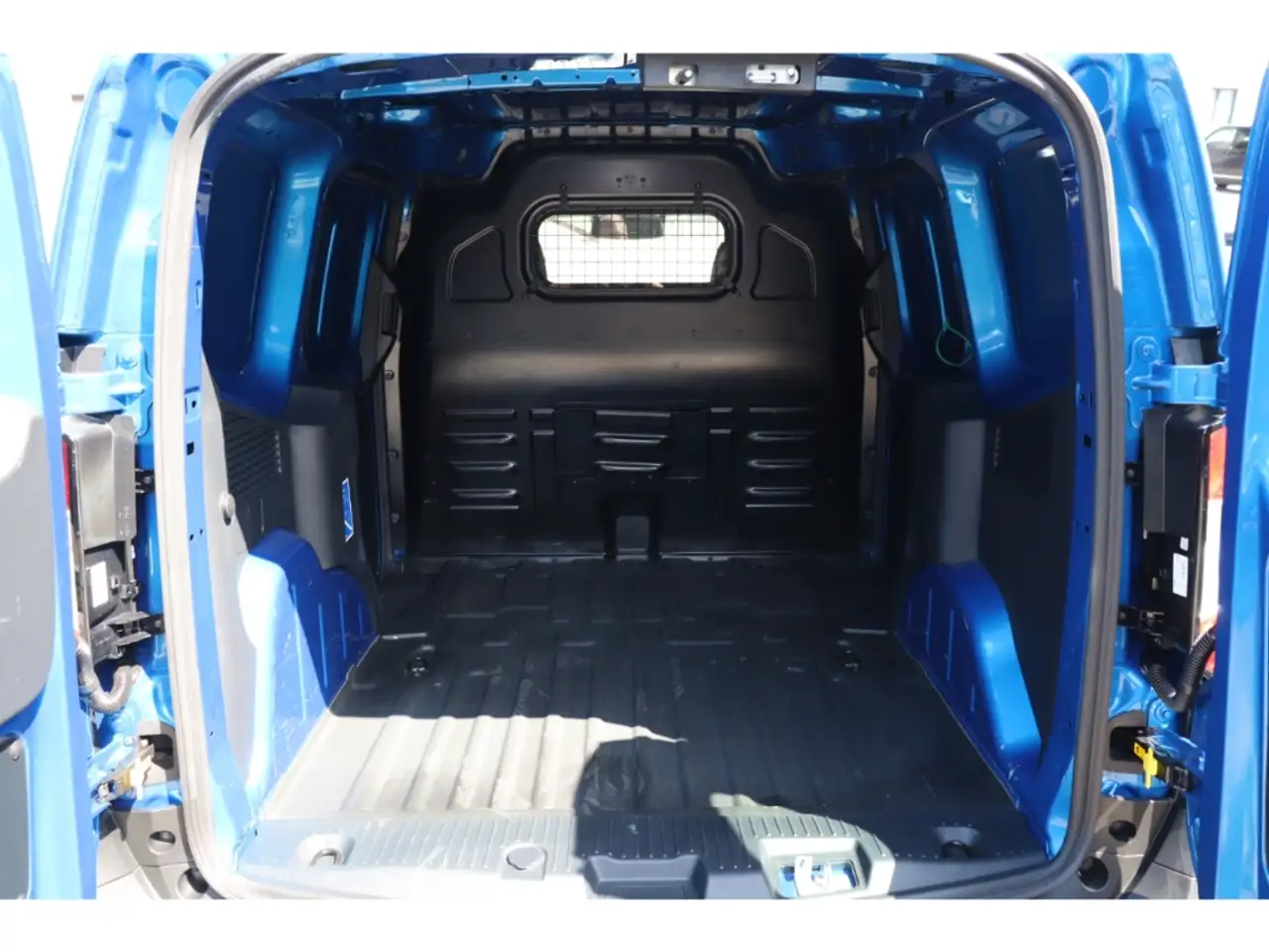 Ford Transit 12