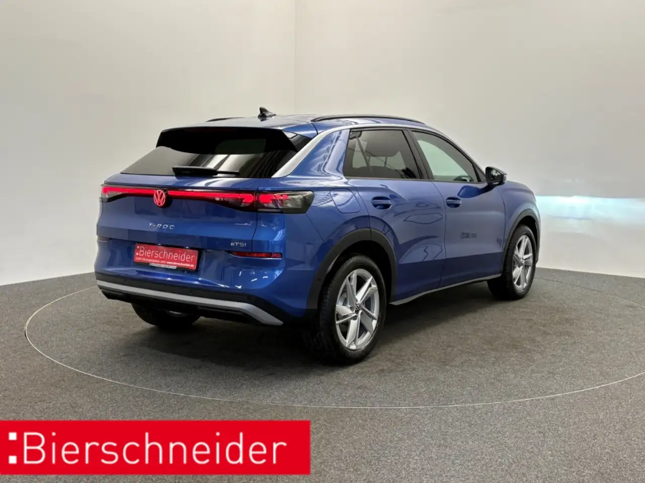Volkswagen T-Roc 5
