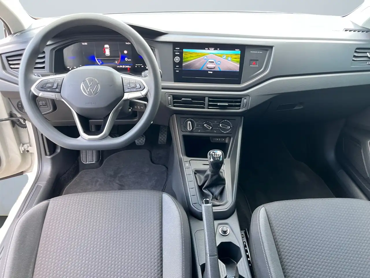 Volkswagen Taigo 8