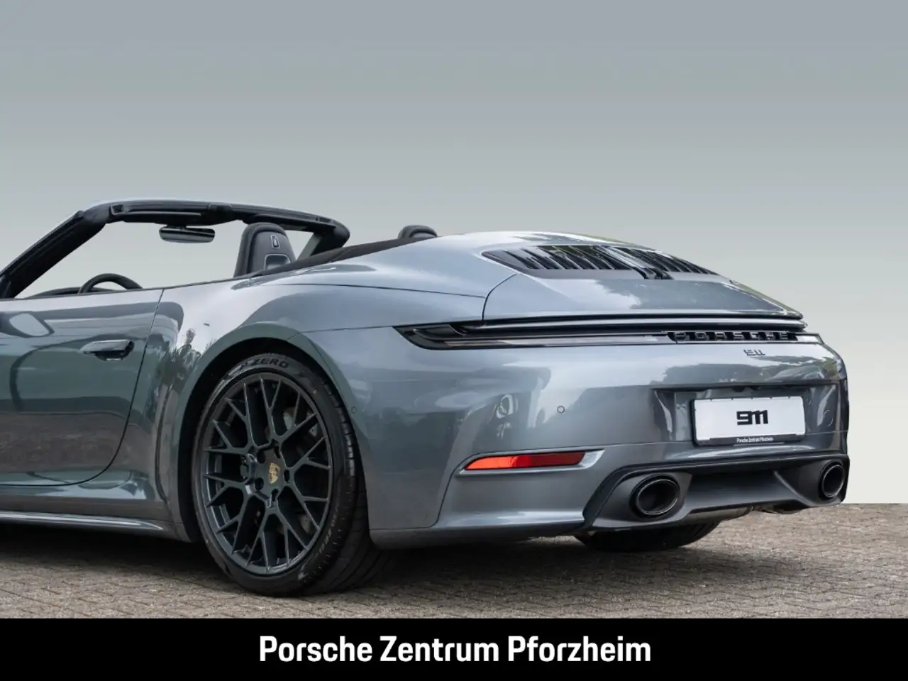 Porsche 992 911 10