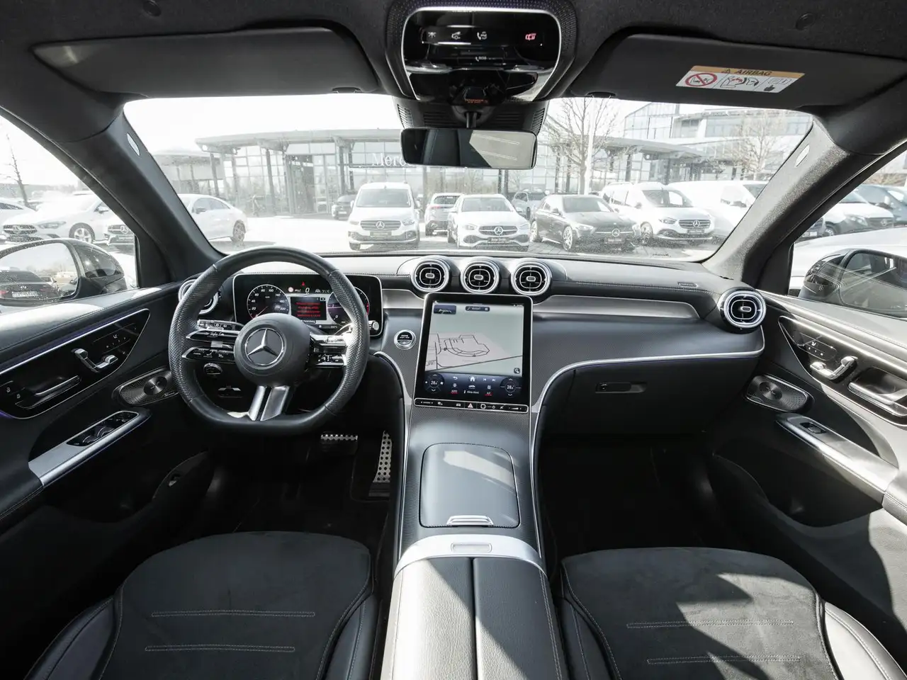 Mercedes-Benz GLC 300 8
