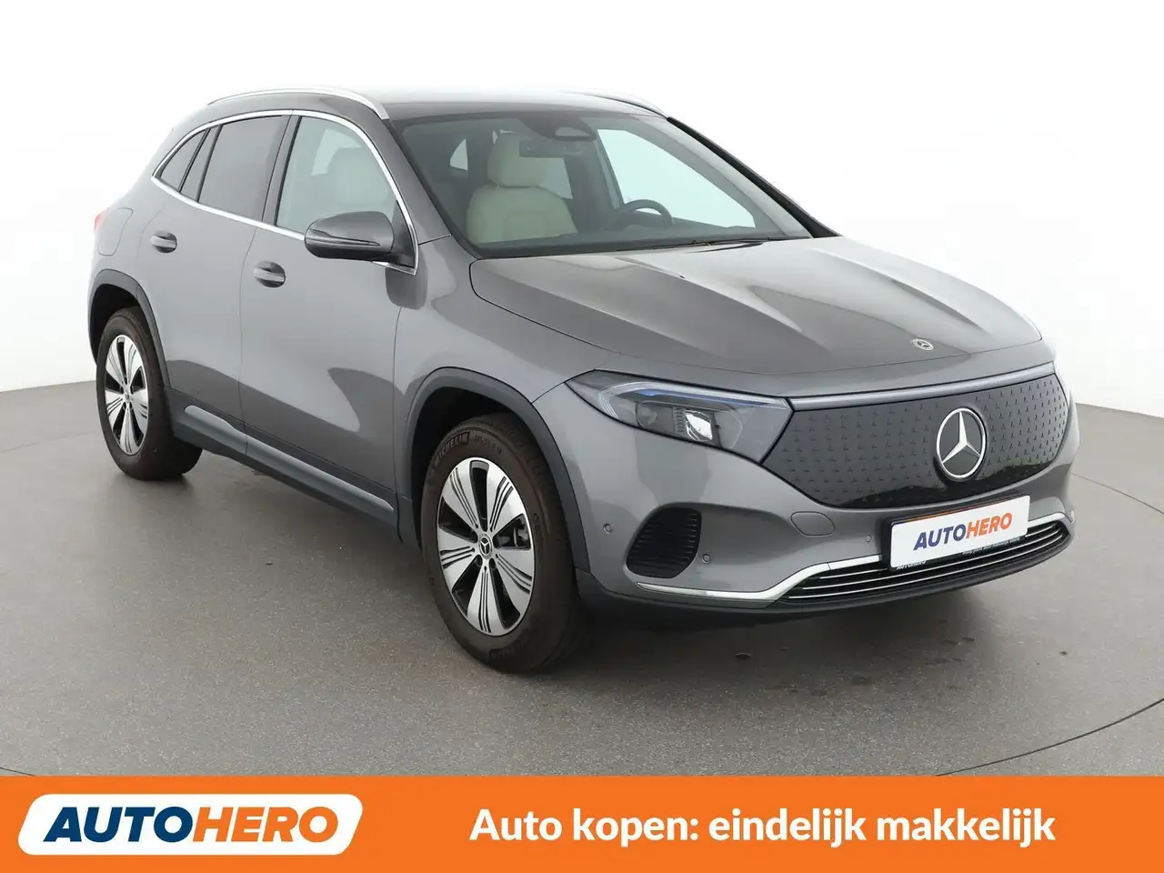 Mercedes-Benz EQA 250 8