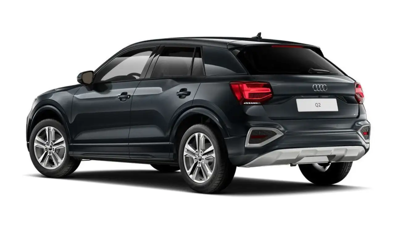 Audi Q2 4