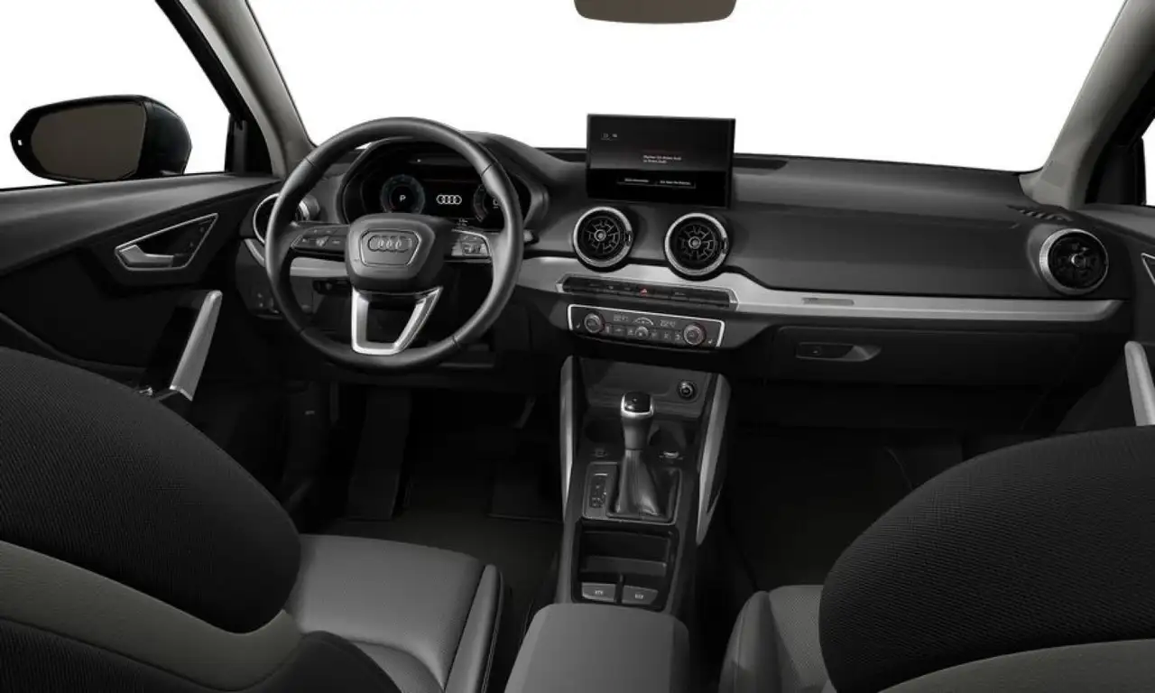 Audi Q2 5