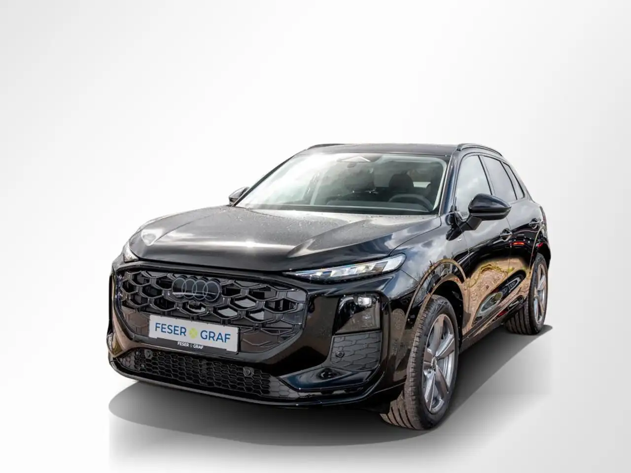 Audi Q3 11
