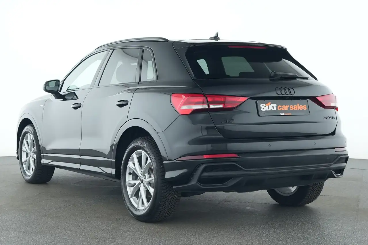 Audi Q3 35 4