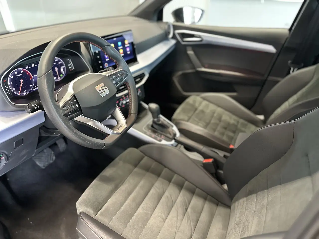 Seat Arona 6