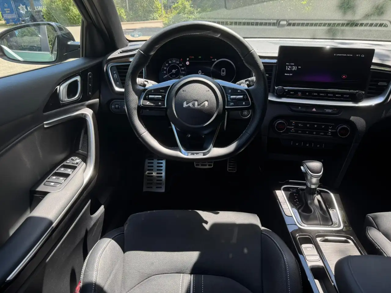 Kia Ceed 8