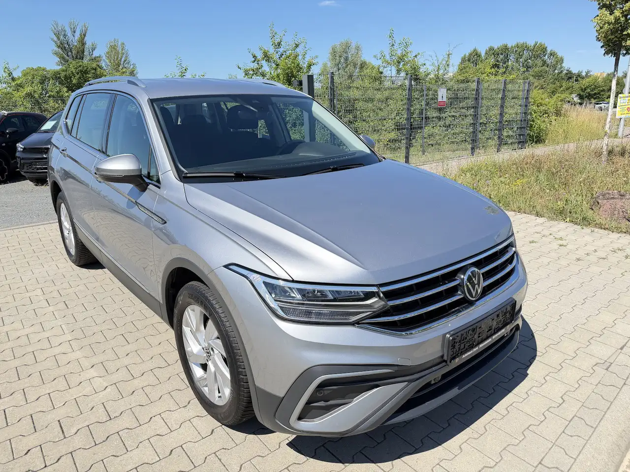 Volkswagen Tiguan 6