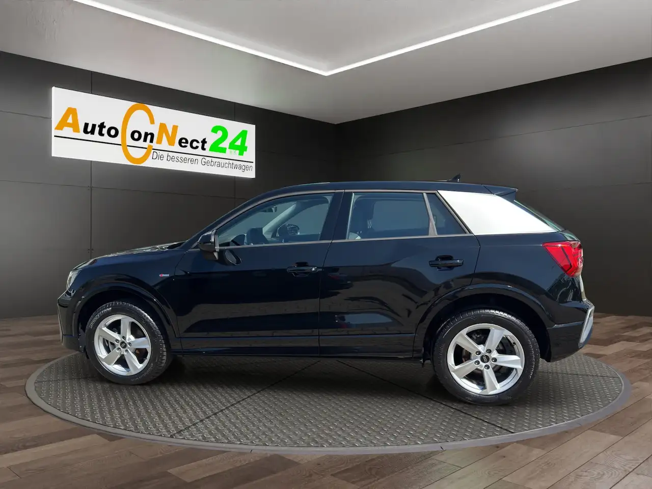 Audi Q2 35 4
