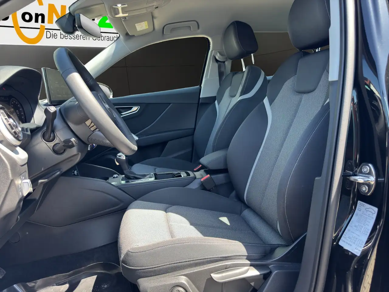 Audi Q2 35 10