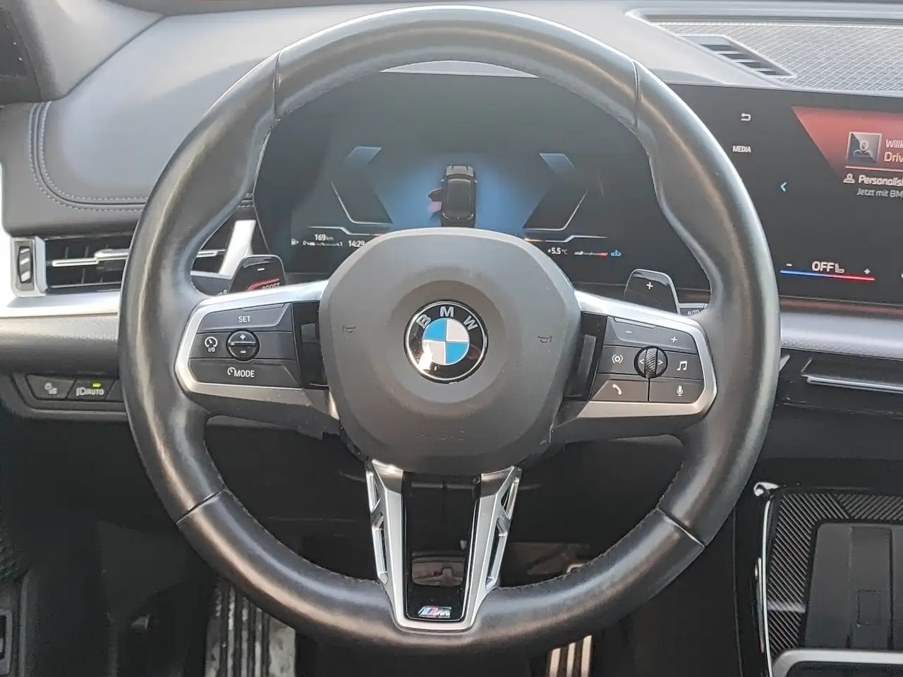 BMW X1 8