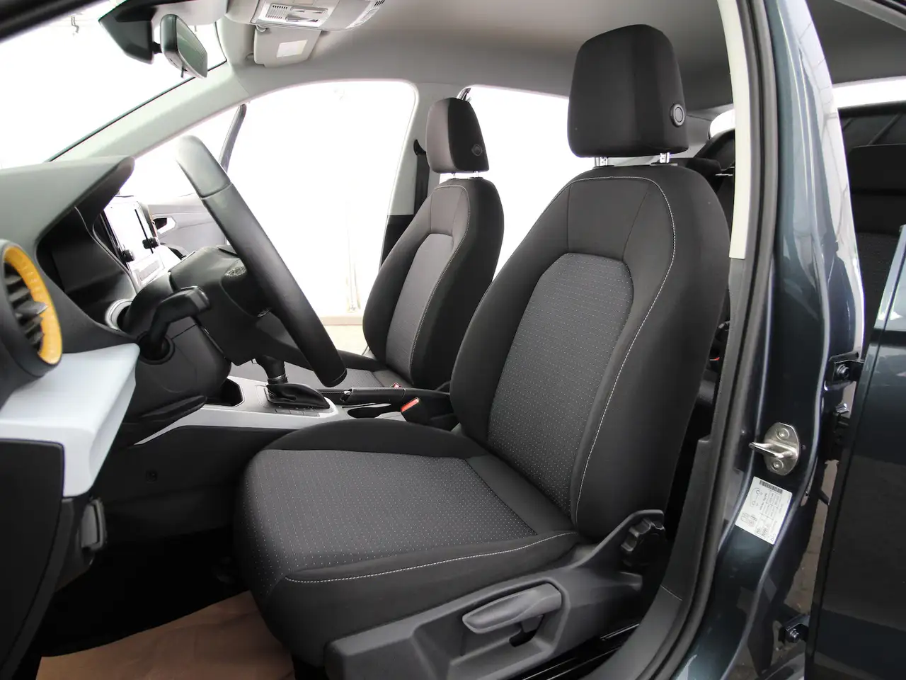 Seat Arona 10