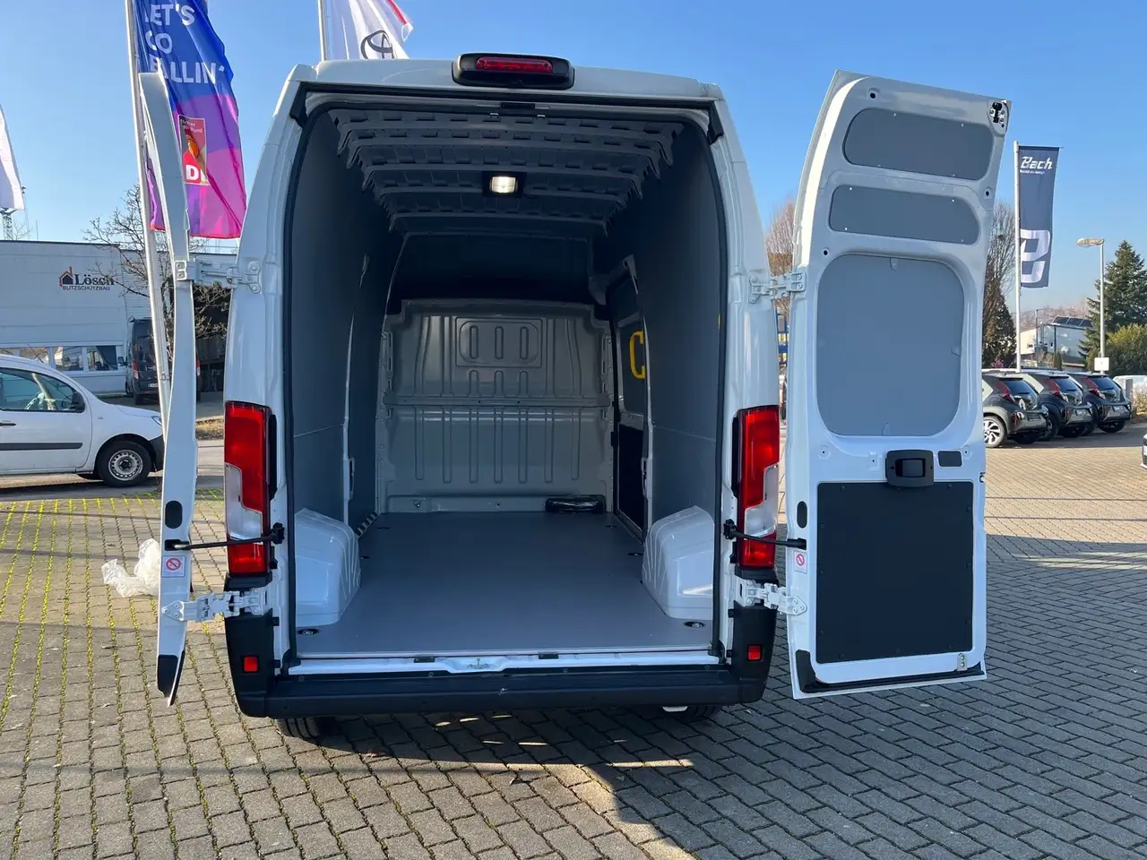 Toyota Proace 11