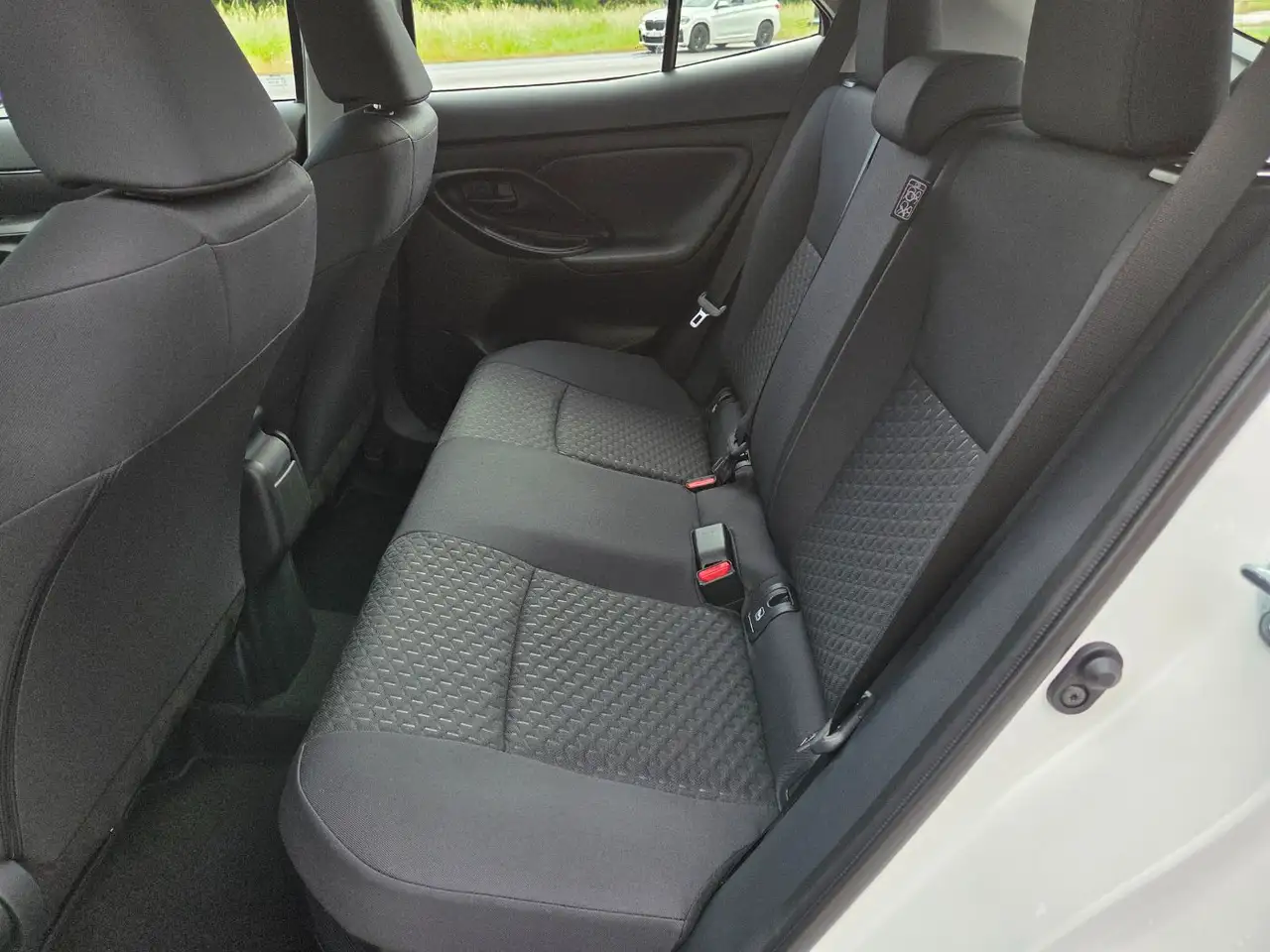 Toyota Yaris 10