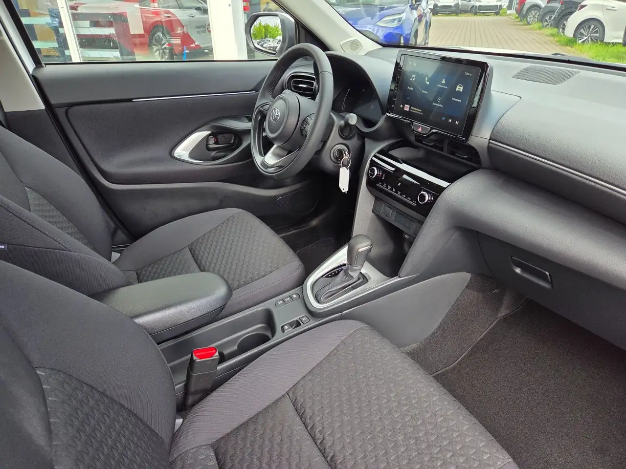 Toyota Yaris 11