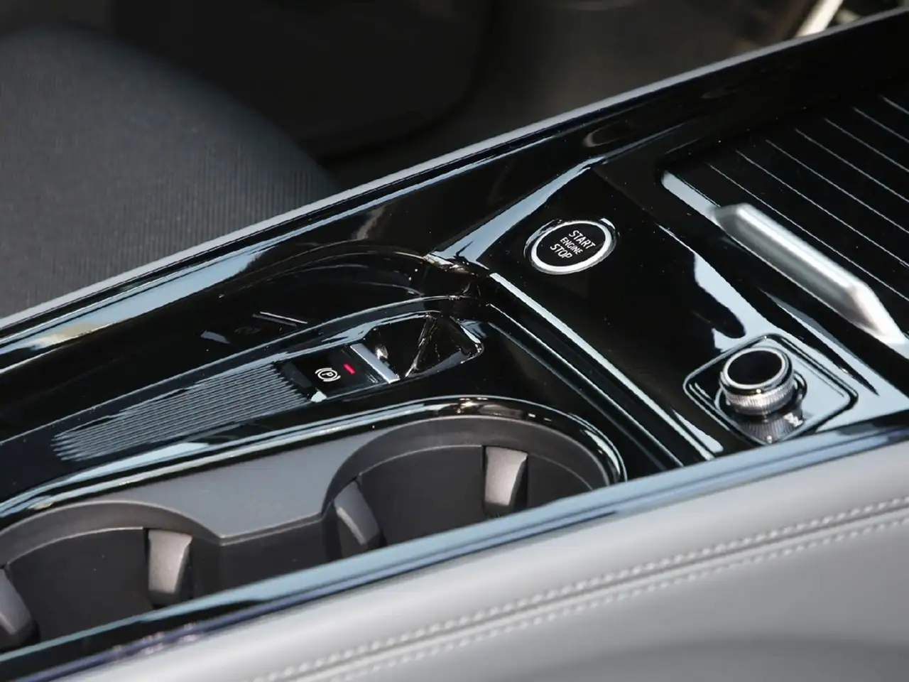 Audi Q3 15