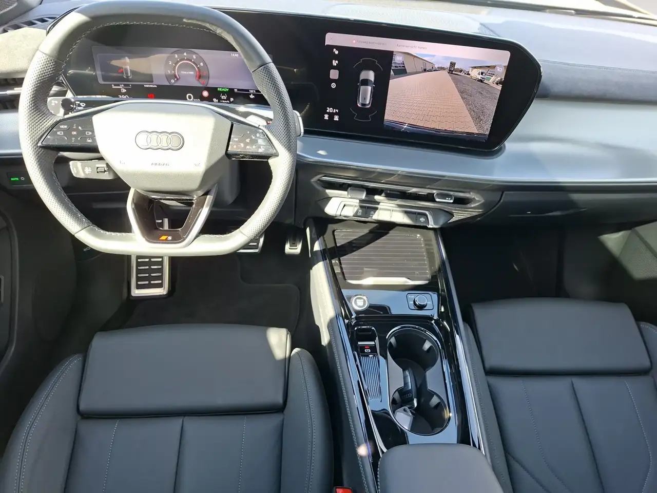 Audi Q3 9