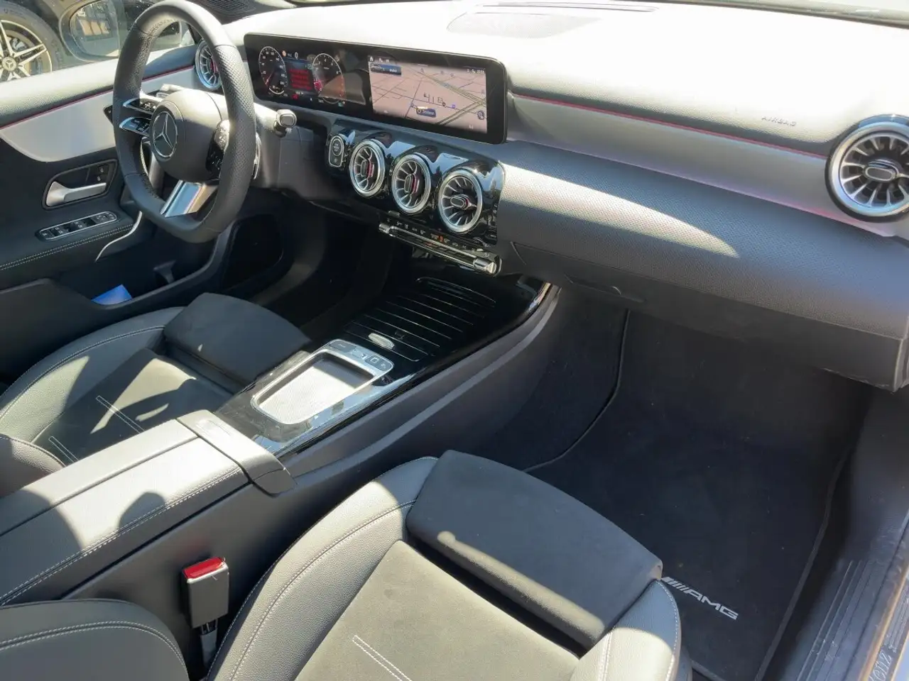 Mercedes-Benz A 200 16