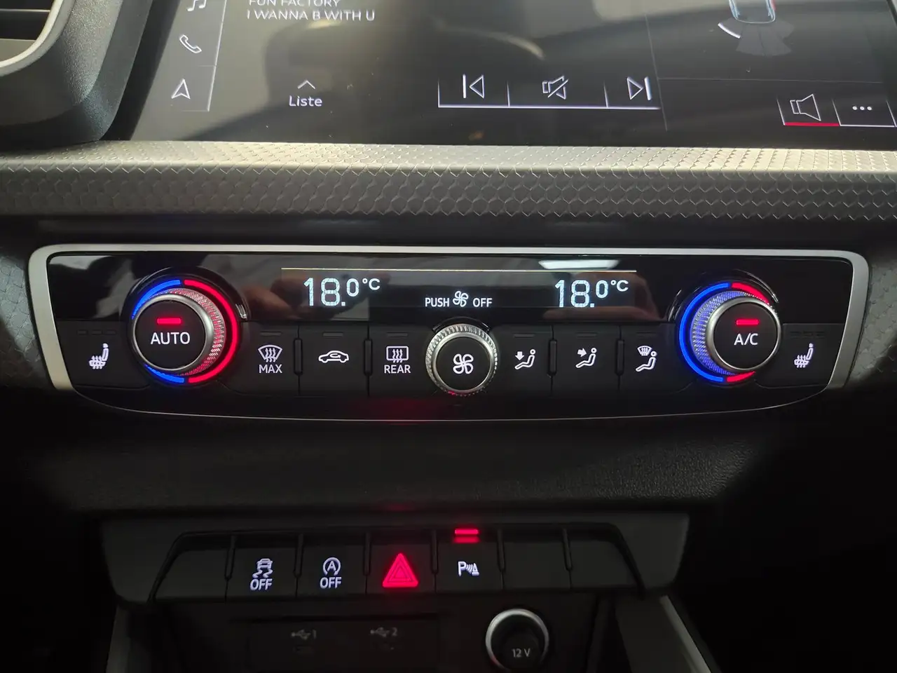 Audi A1 30 8