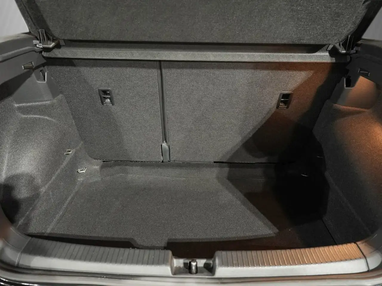 Volkswagen T-Cross 7