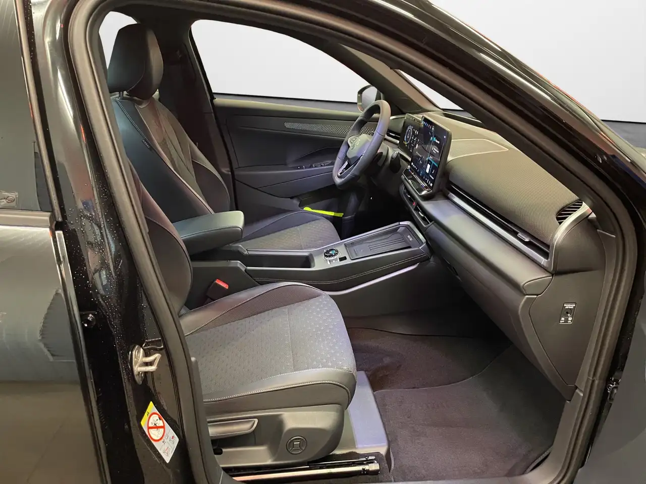 Volkswagen T-Roc 14