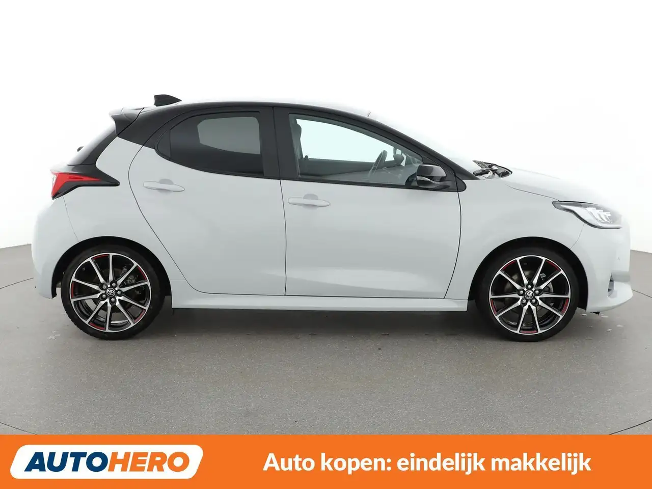 Toyota Yaris 7