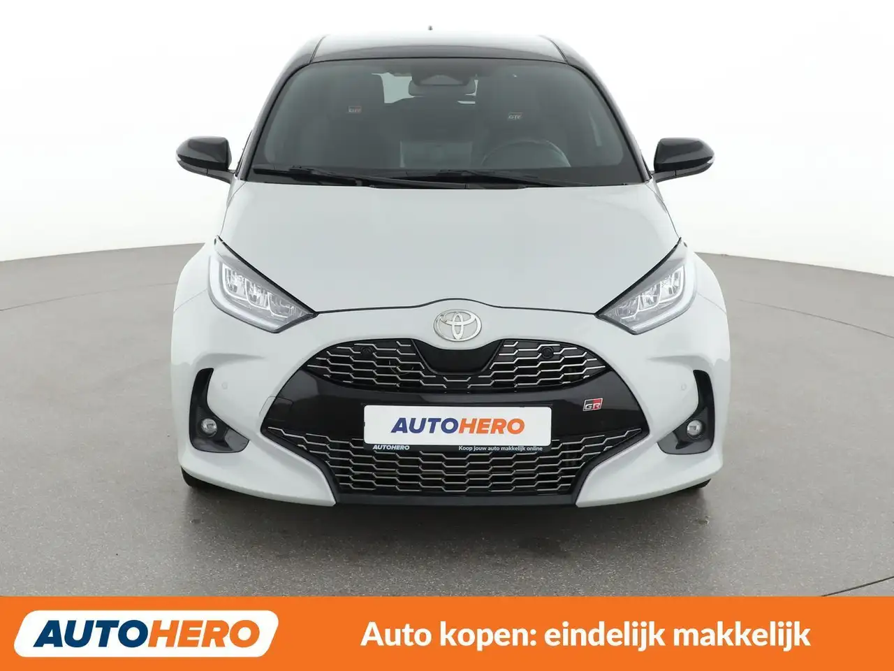 Toyota Yaris 9