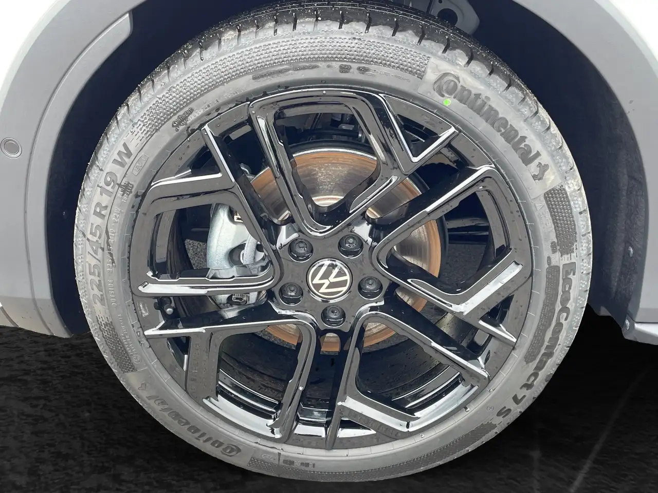 Volkswagen T-Roc 6