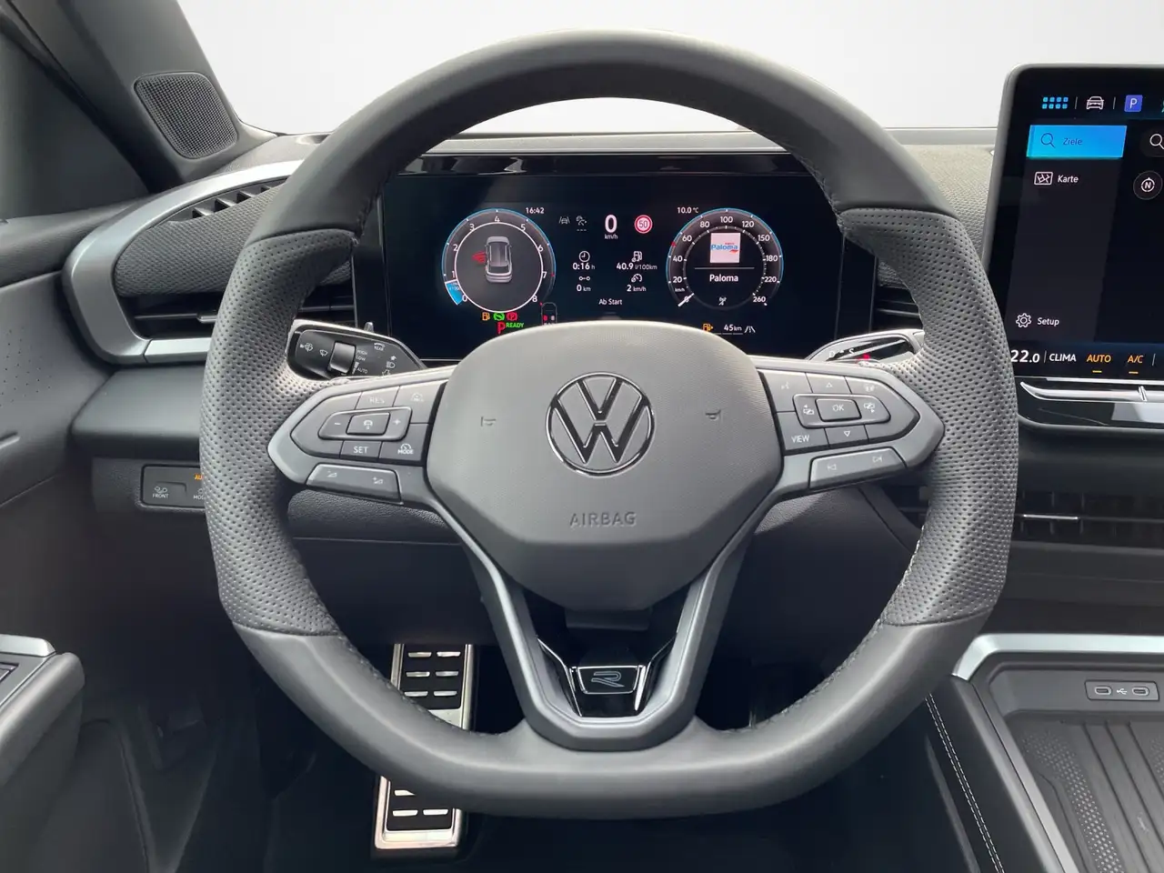 Volkswagen T-Roc 10