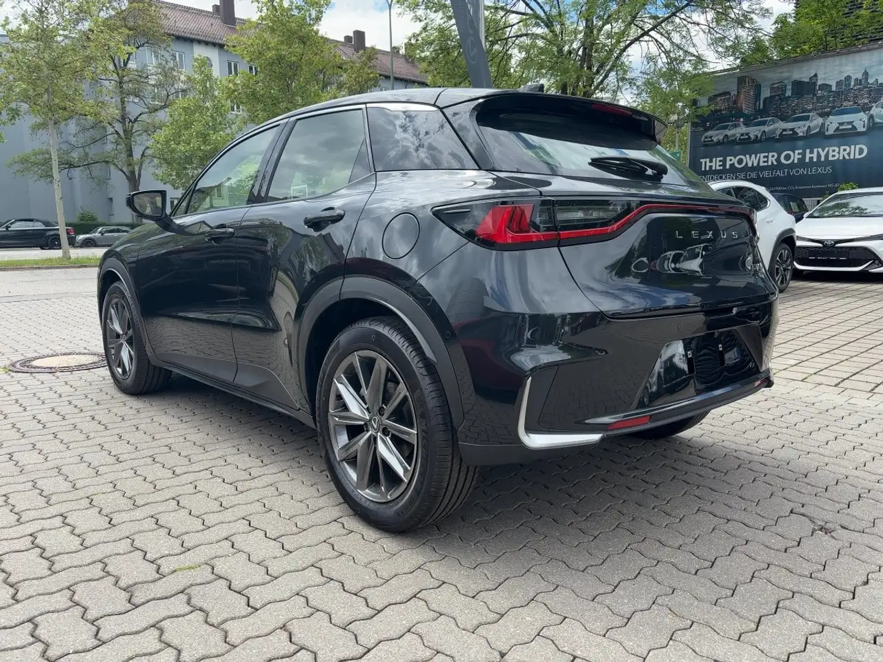 Lexus LBX 3