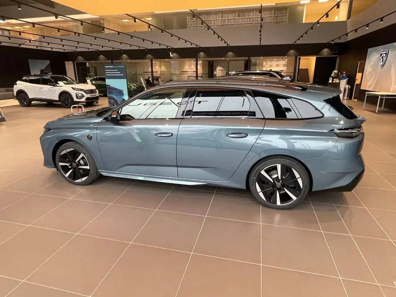 Peugeot 308 6