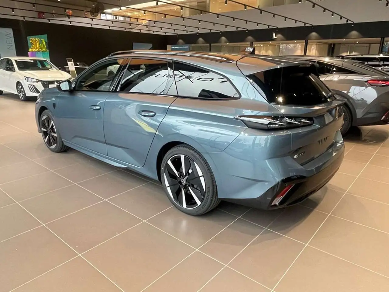 Peugeot 308 7