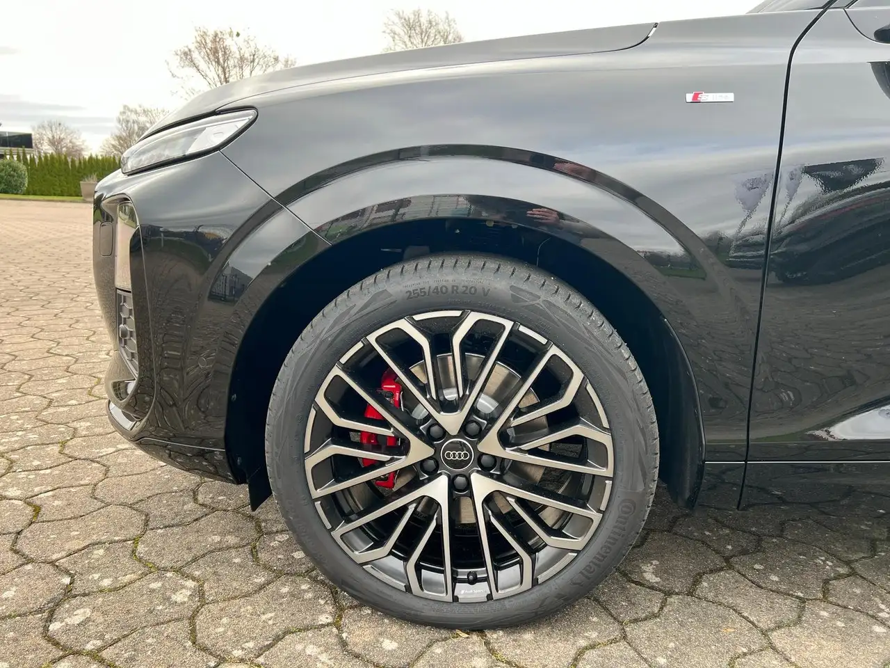 Audi Q3 4