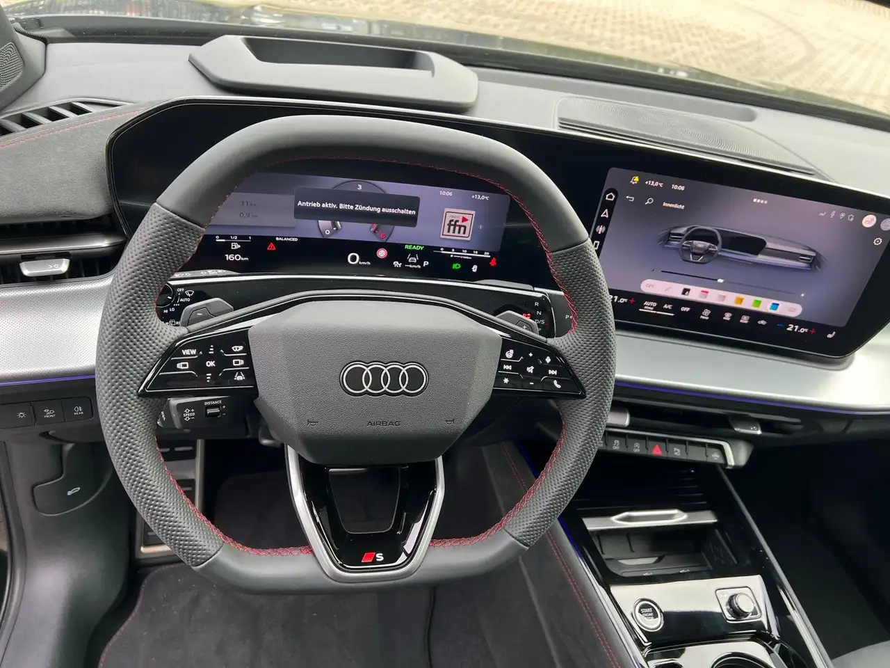 Audi Q3 14