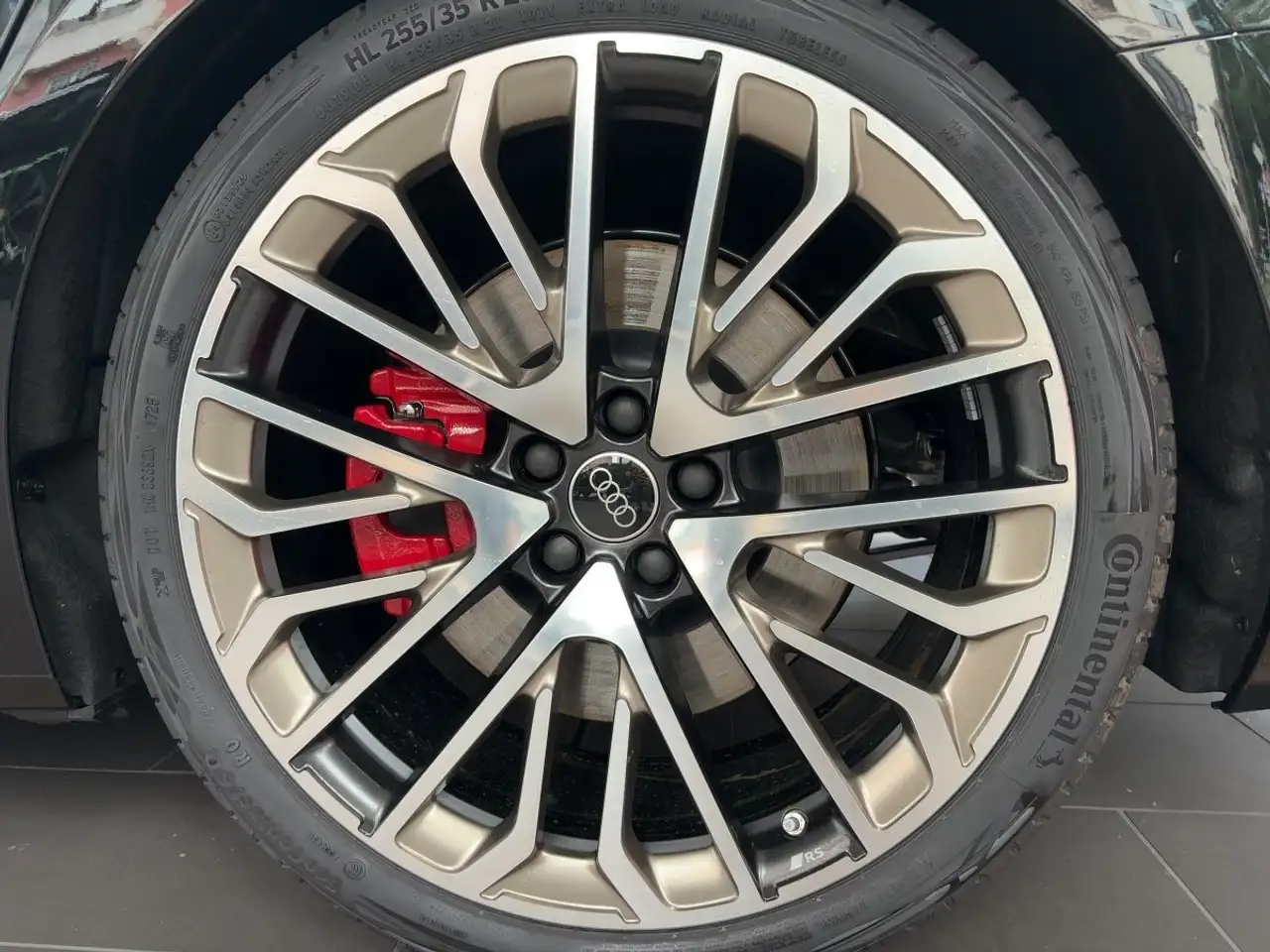 Audi A6 12