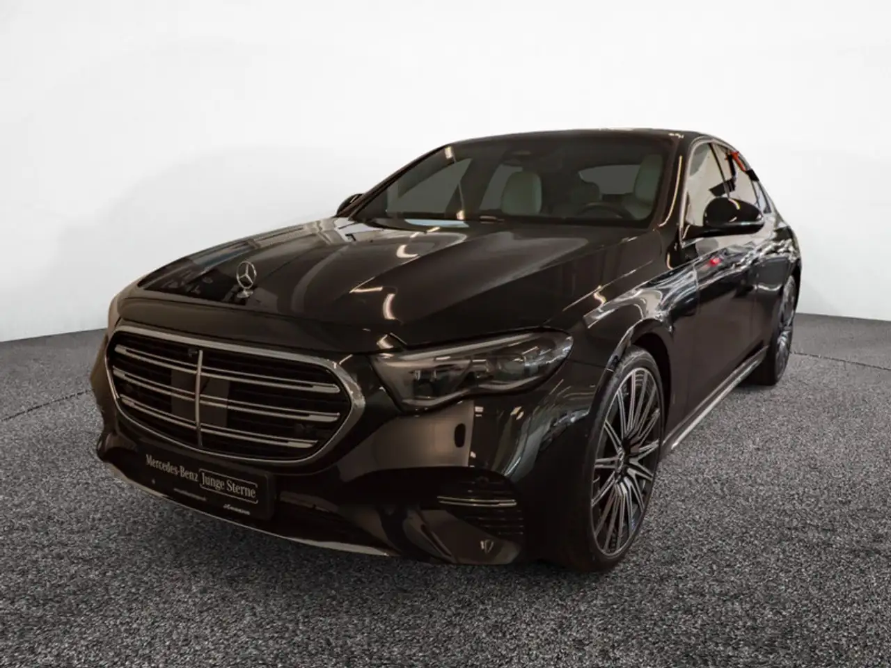 Mercedes-Benz E 220 2
