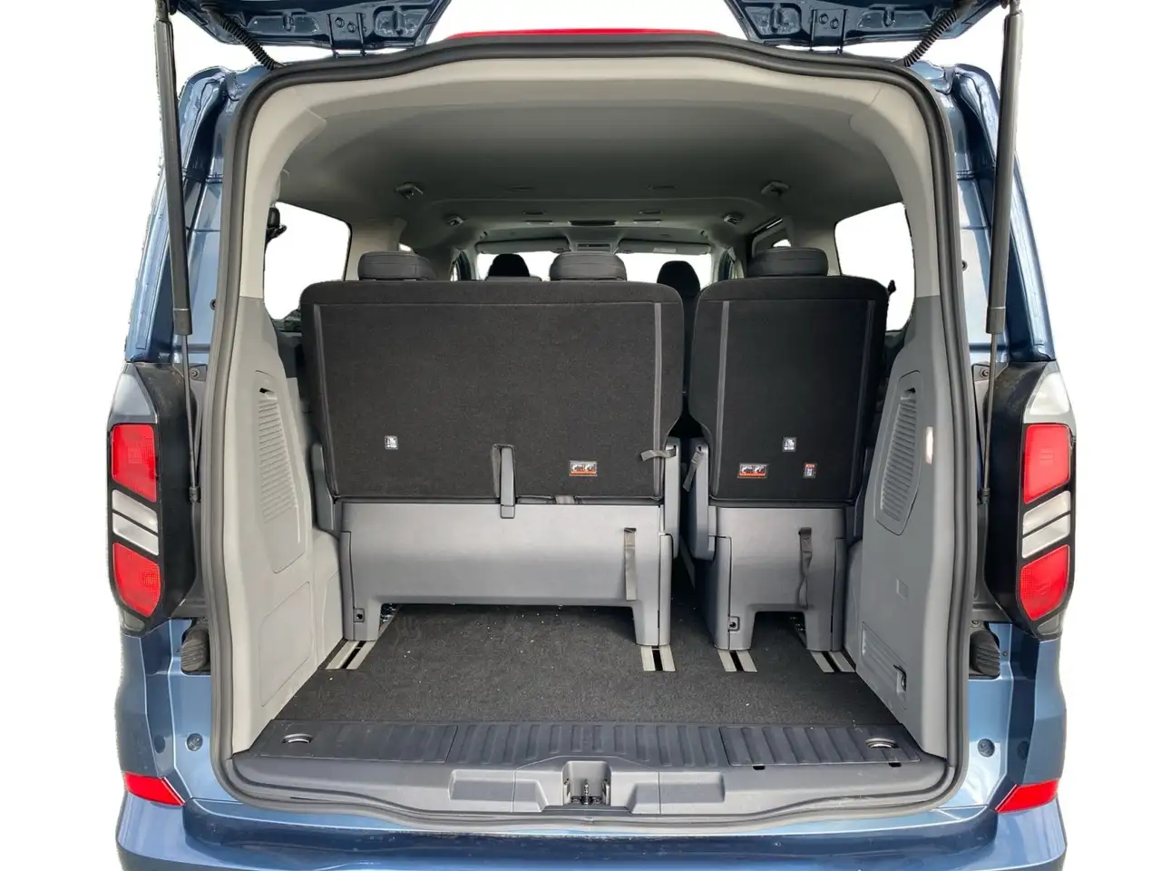Ford Tourneo 7