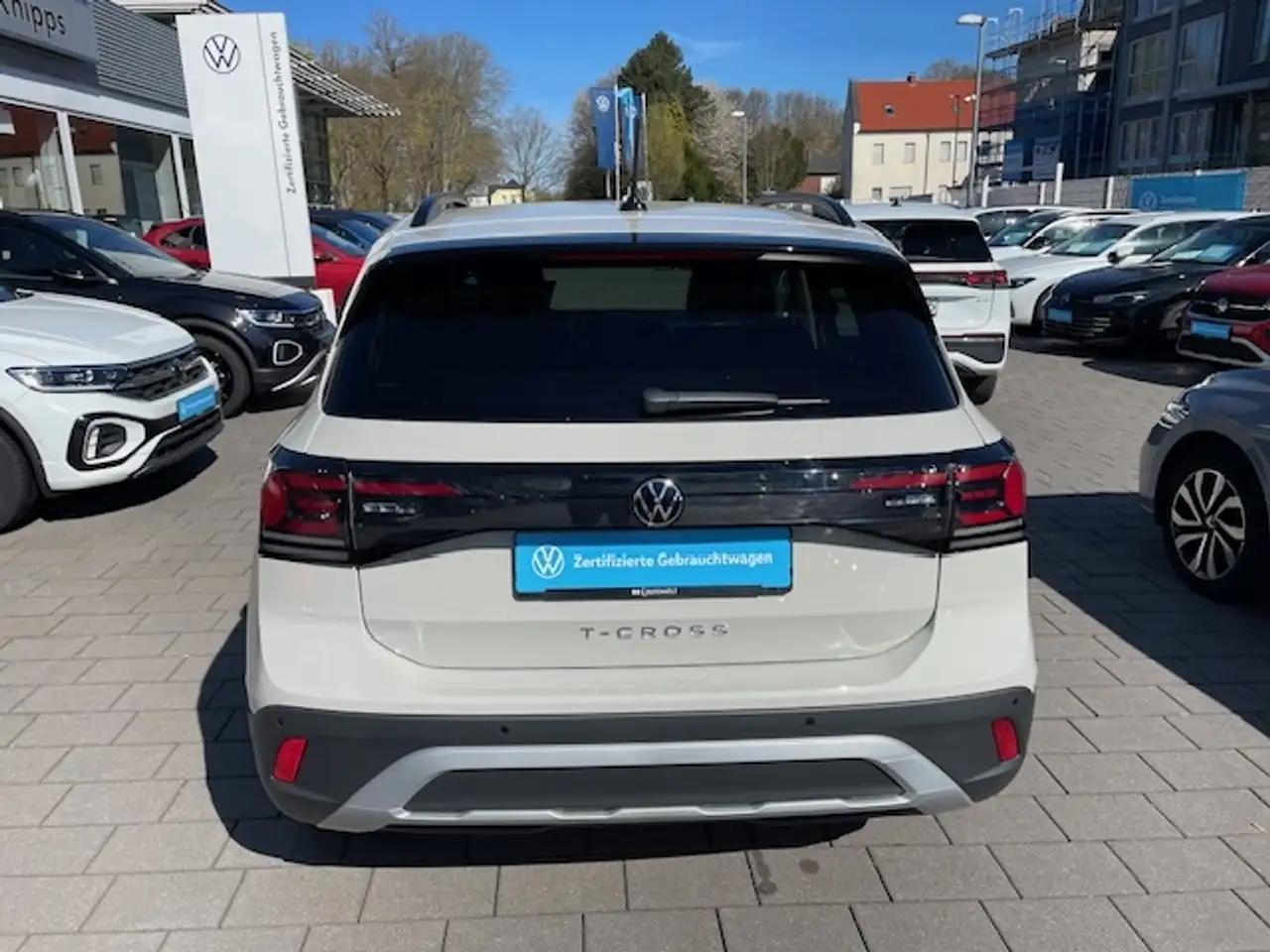 Volkswagen T-Cross 8
