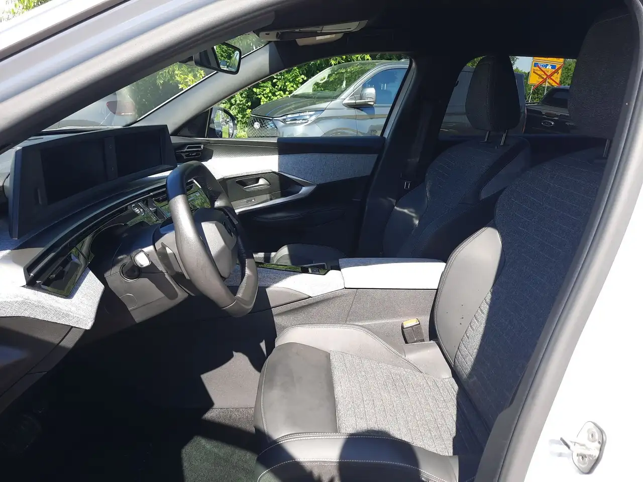 Peugeot 5008 12