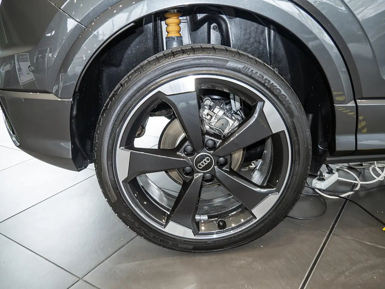 Audi Q2 7