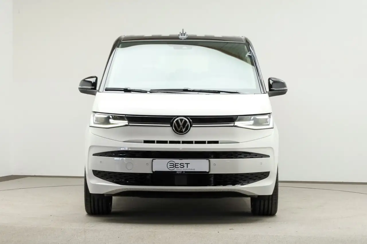Volkswagen T7 Multivan 4