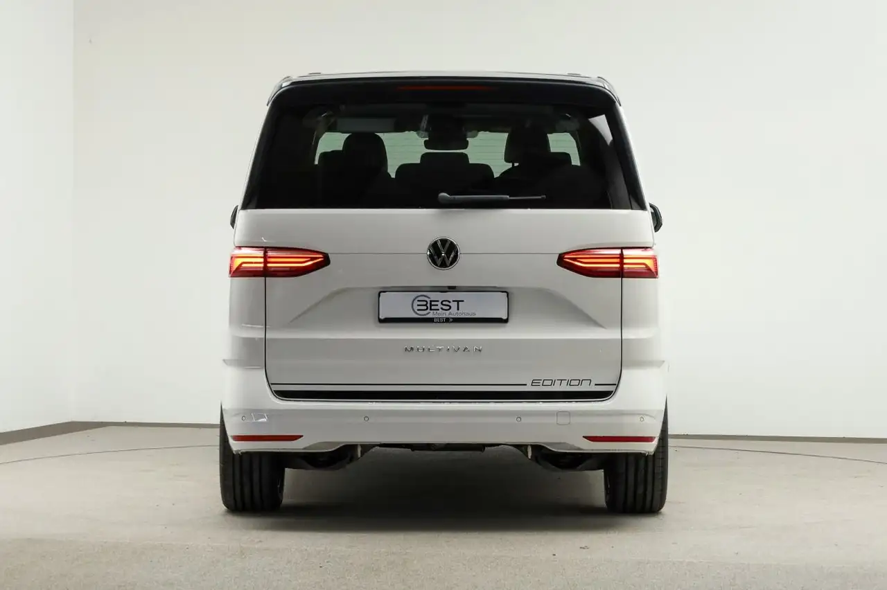 Volkswagen T7 Multivan 5