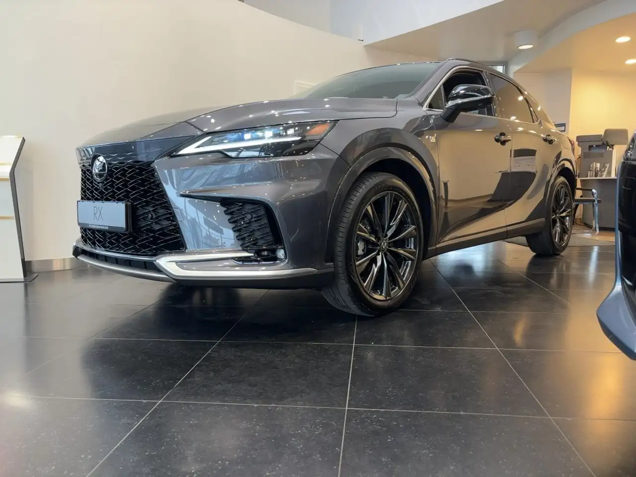Lexus RX 2