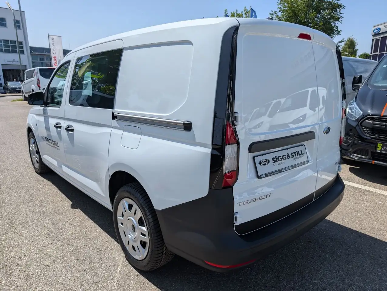 Ford Transit 8