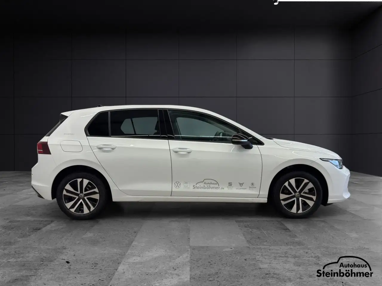 Volkswagen Golf 8