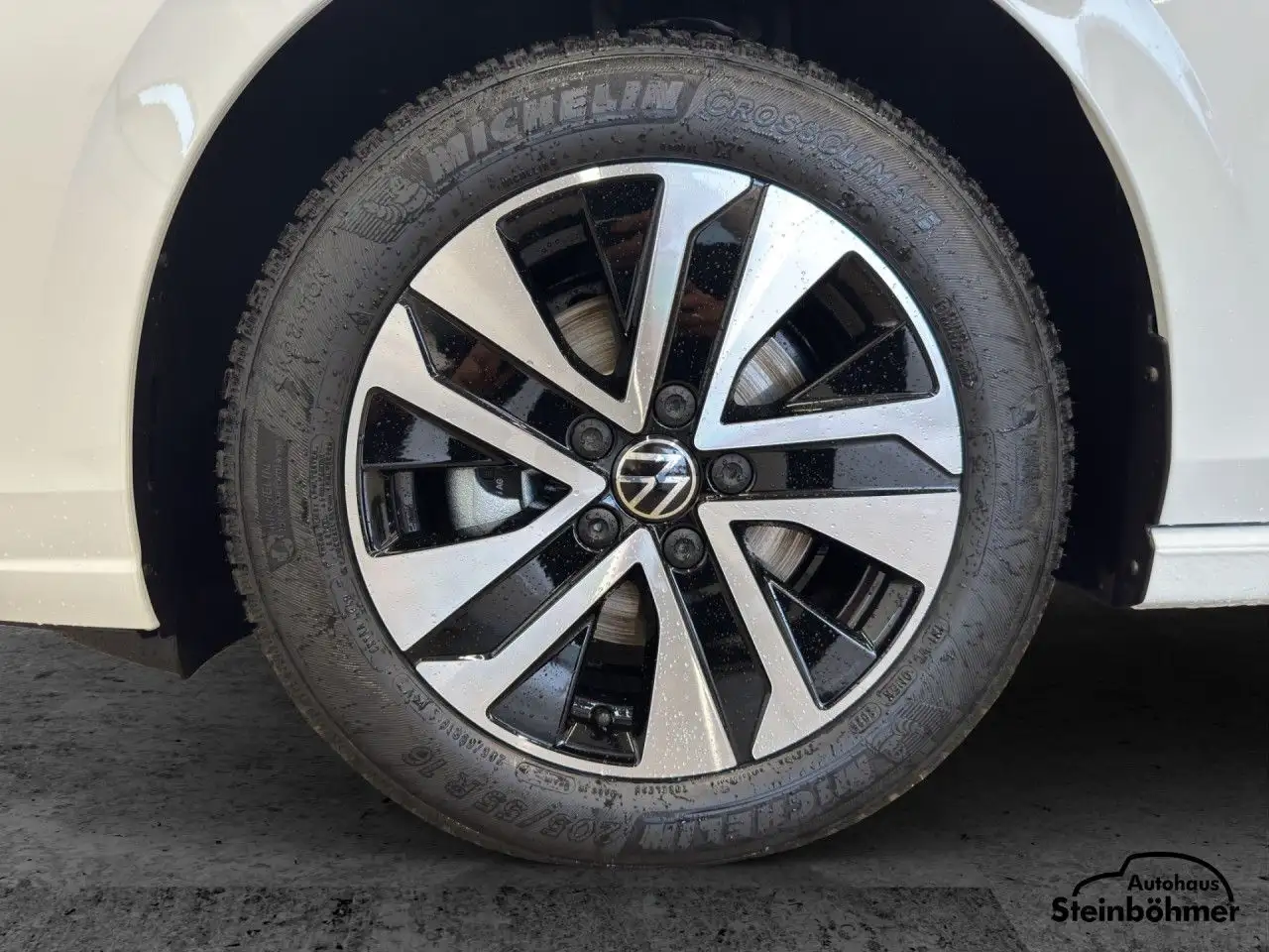 Volkswagen Golf 12