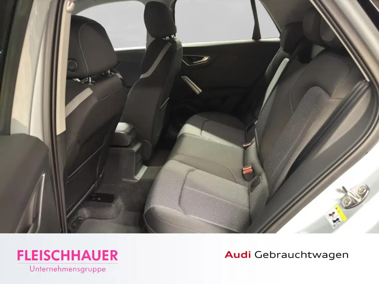 Audi Q2 35 10