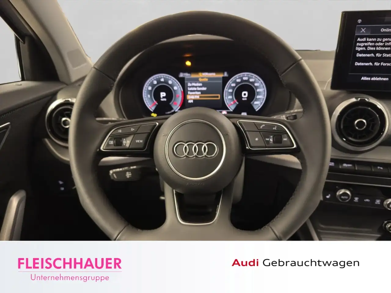Audi Q2 35 11