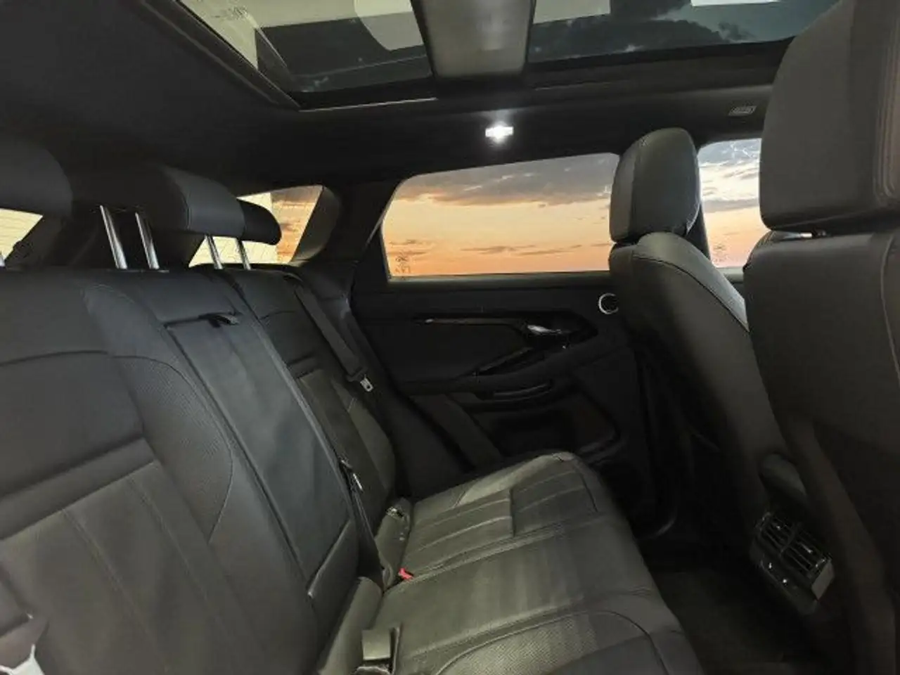 Land Rover Range Rover 6